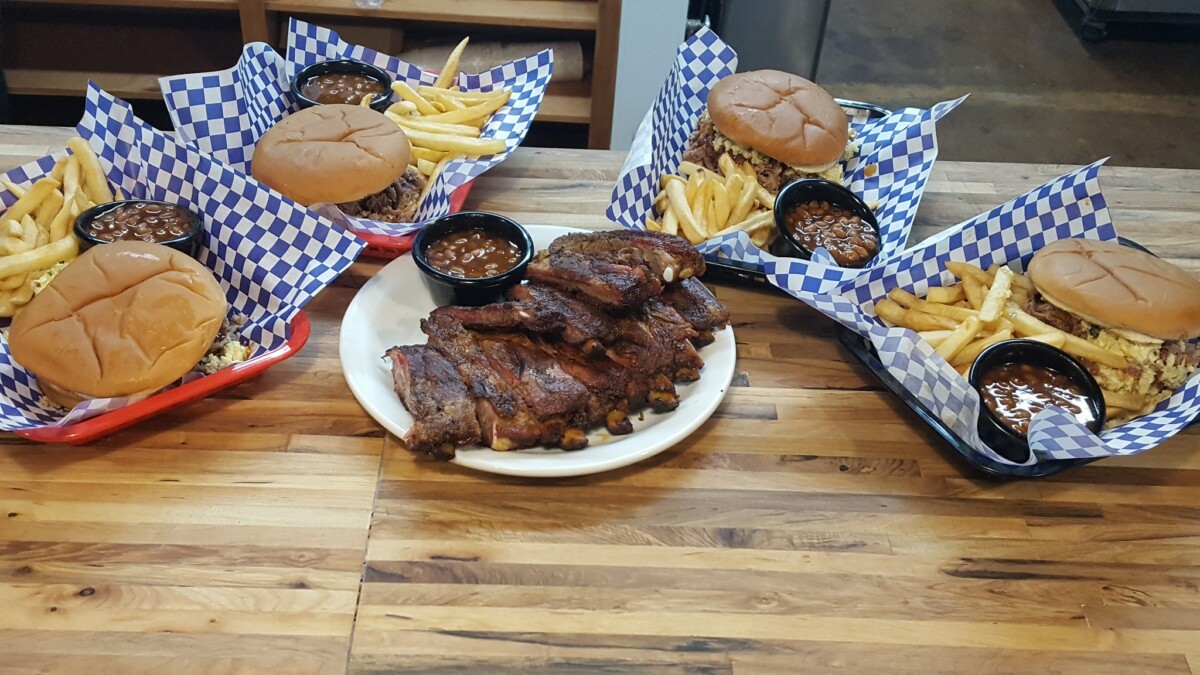Arnold’s BBQ & Grill