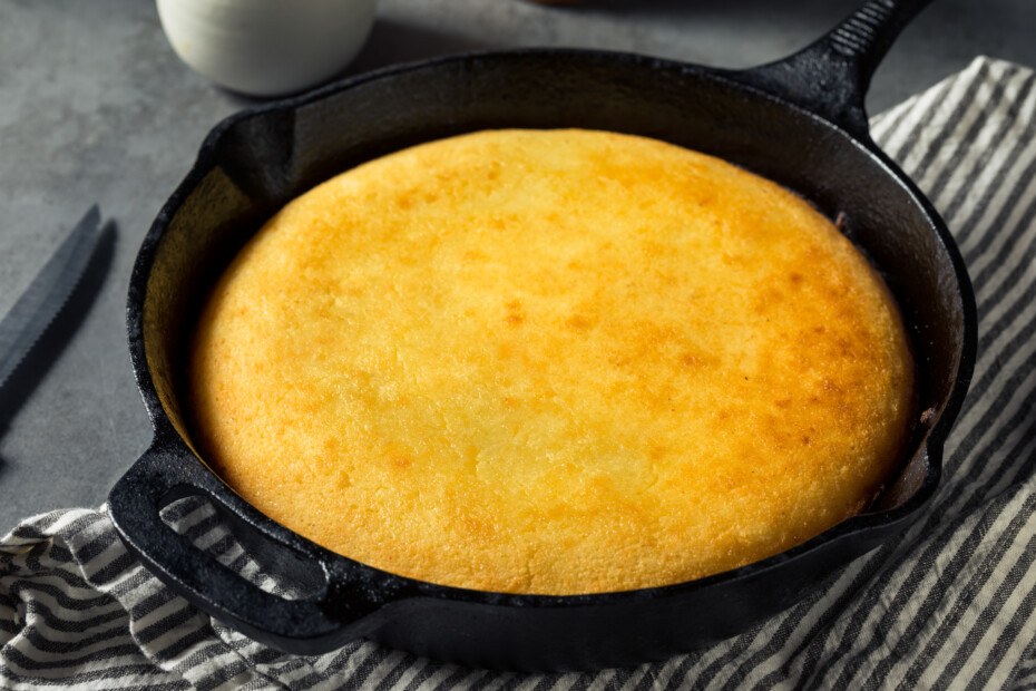 How To Reheat Cornbread Without Making it Dry
