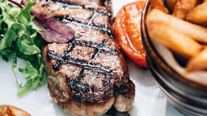 How Do You Tenderize Sirloin Steak?