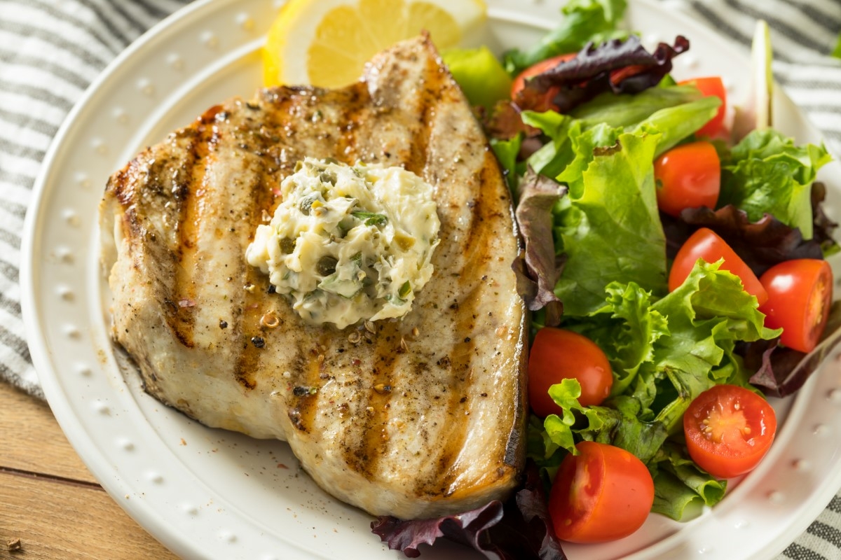 What Is the Right Internal Temperature of Swordfish?