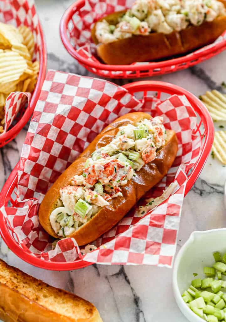 Lobster Rolls Web 10.jpg