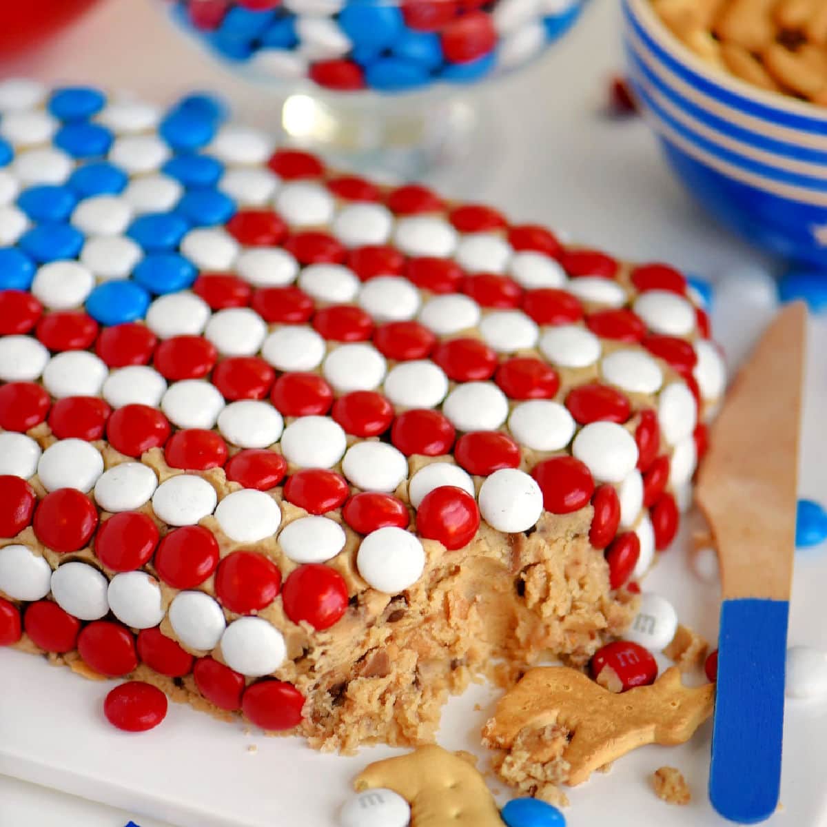 Chocolate Chip Cookie Dough Flag Dip Fb Square.jpg