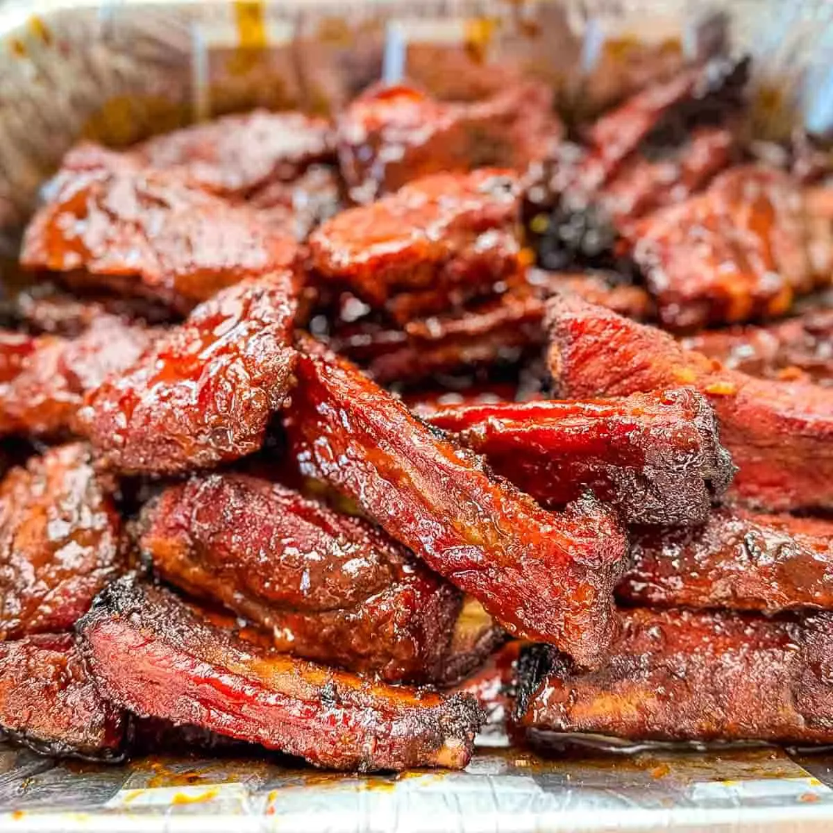 Smoked Party Ribs Ready To Serve 1 Of 1 19.jpg