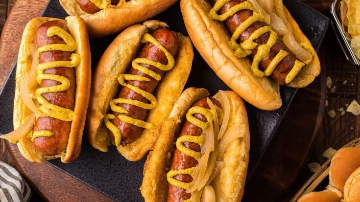 Smoked Brats In Beer 0222.jpg